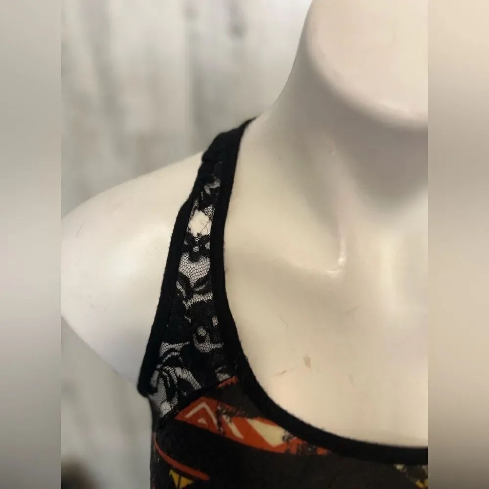 Tank top - Picture 6 of 7